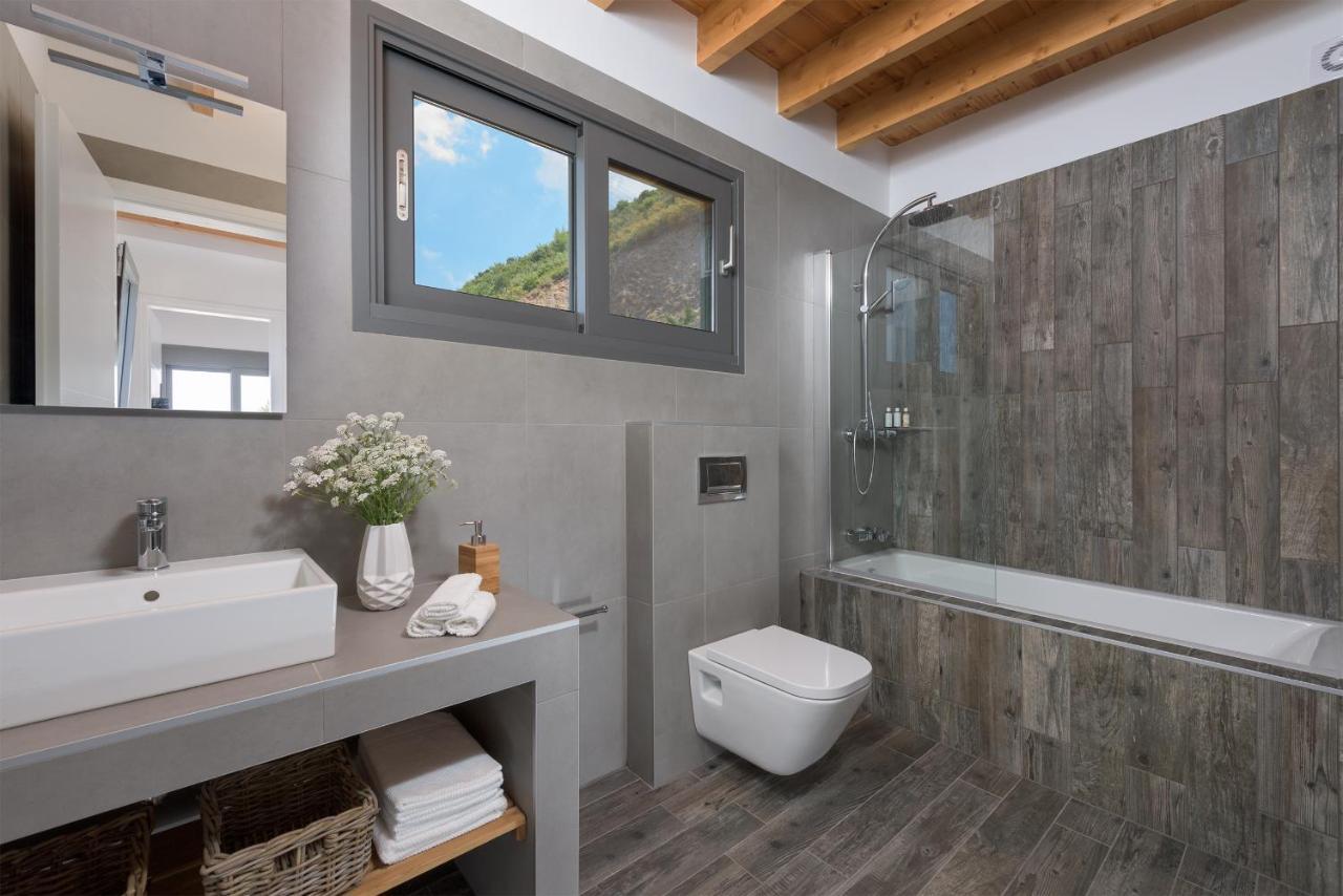 Kathisma Bay Villas - Luxury Villas - Villa Helios Kalamítsi Zewnętrze zdjęcie